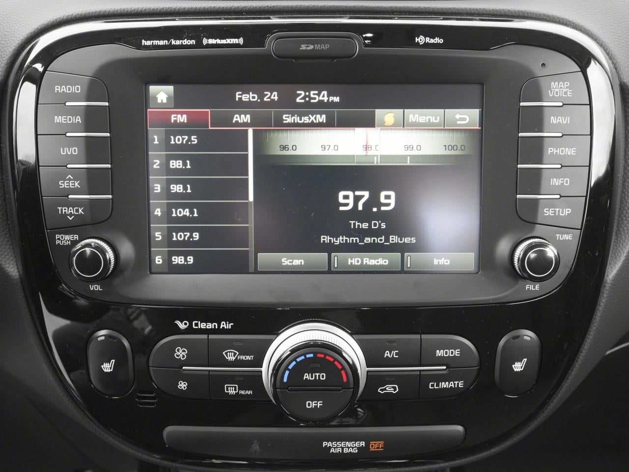 2018 Kia Soul ! Auto