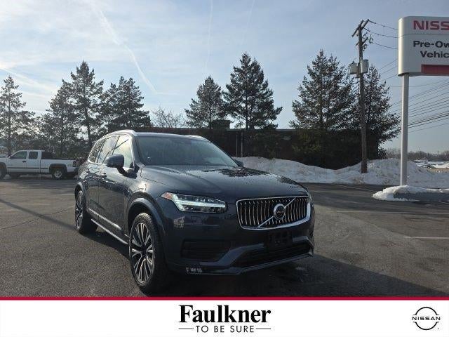 2022 Volvo XC90 T6 AWD Momentum 7P
