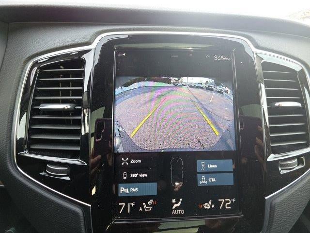 2022 Volvo XC90 T6 AWD Momentum 7P