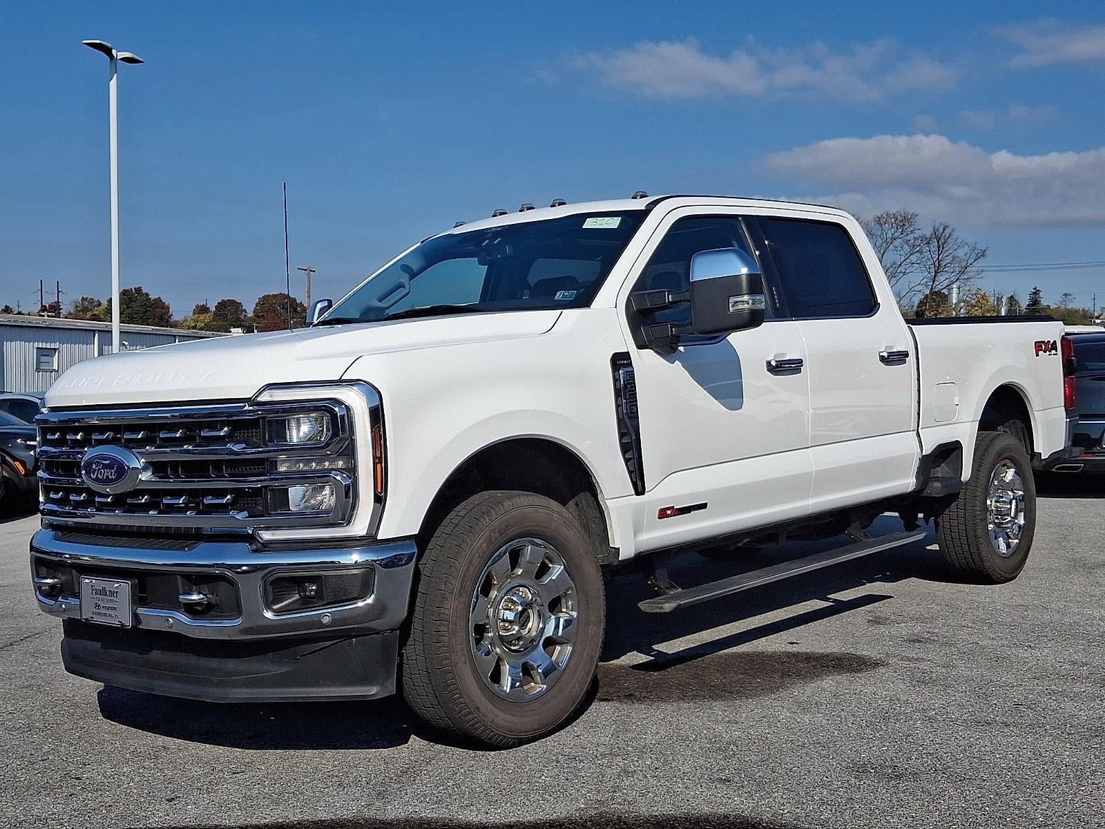 2024 Ford Super Duty F-350 SRW LARIAT