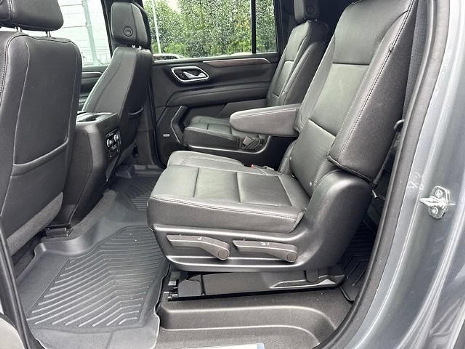 2022 Chevrolet Suburban LT
