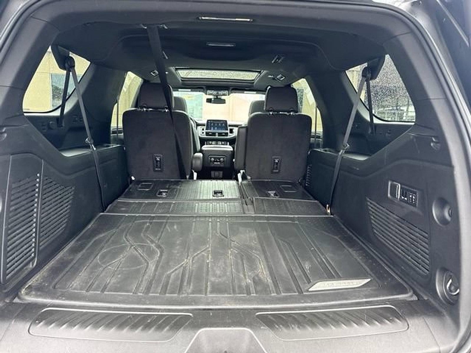 2022 Chevrolet Suburban LT