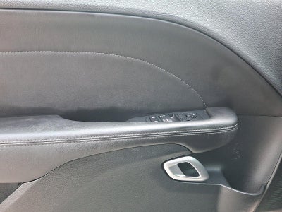 2018 Dodge Challenger SXT Plus