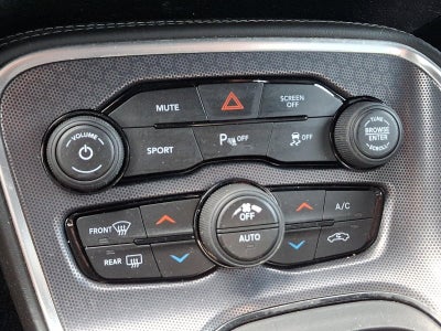 2018 Dodge Challenger SXT Plus