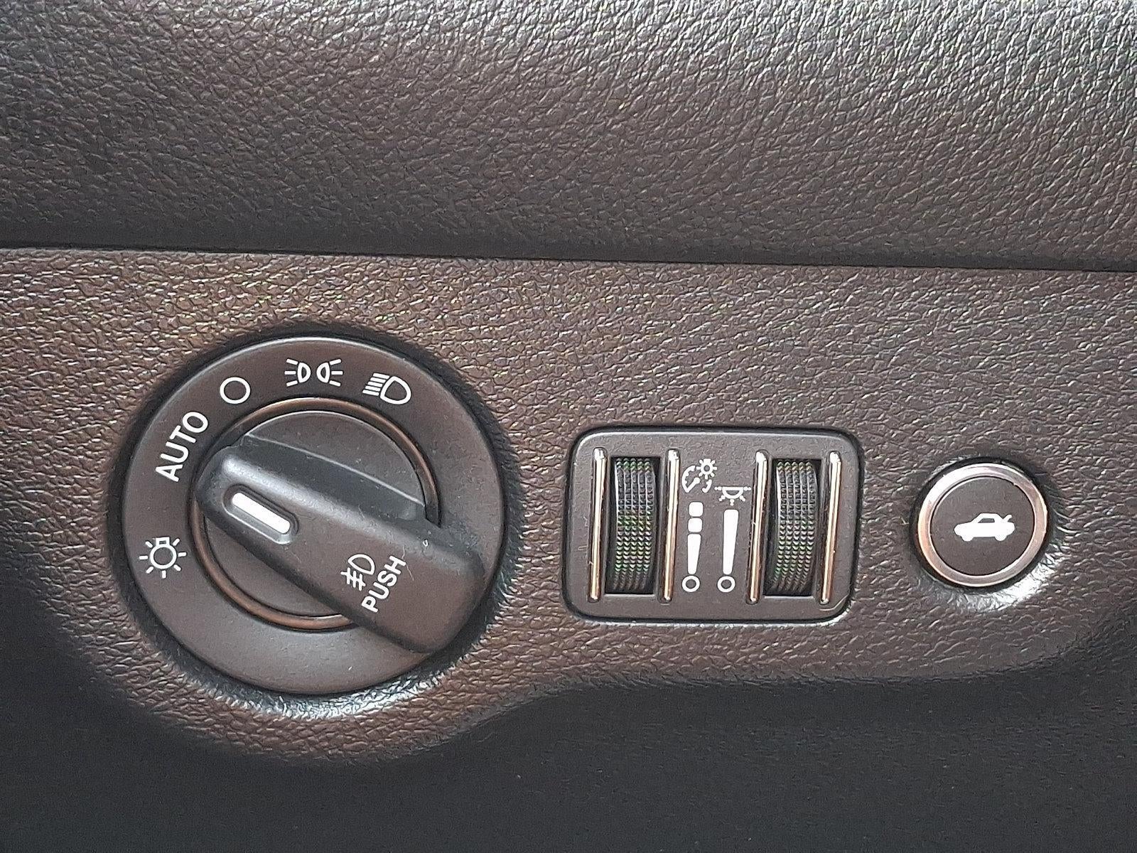 2018 Dodge Challenger SXT Plus