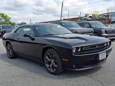 2018 Dodge Challenger SXT Plus