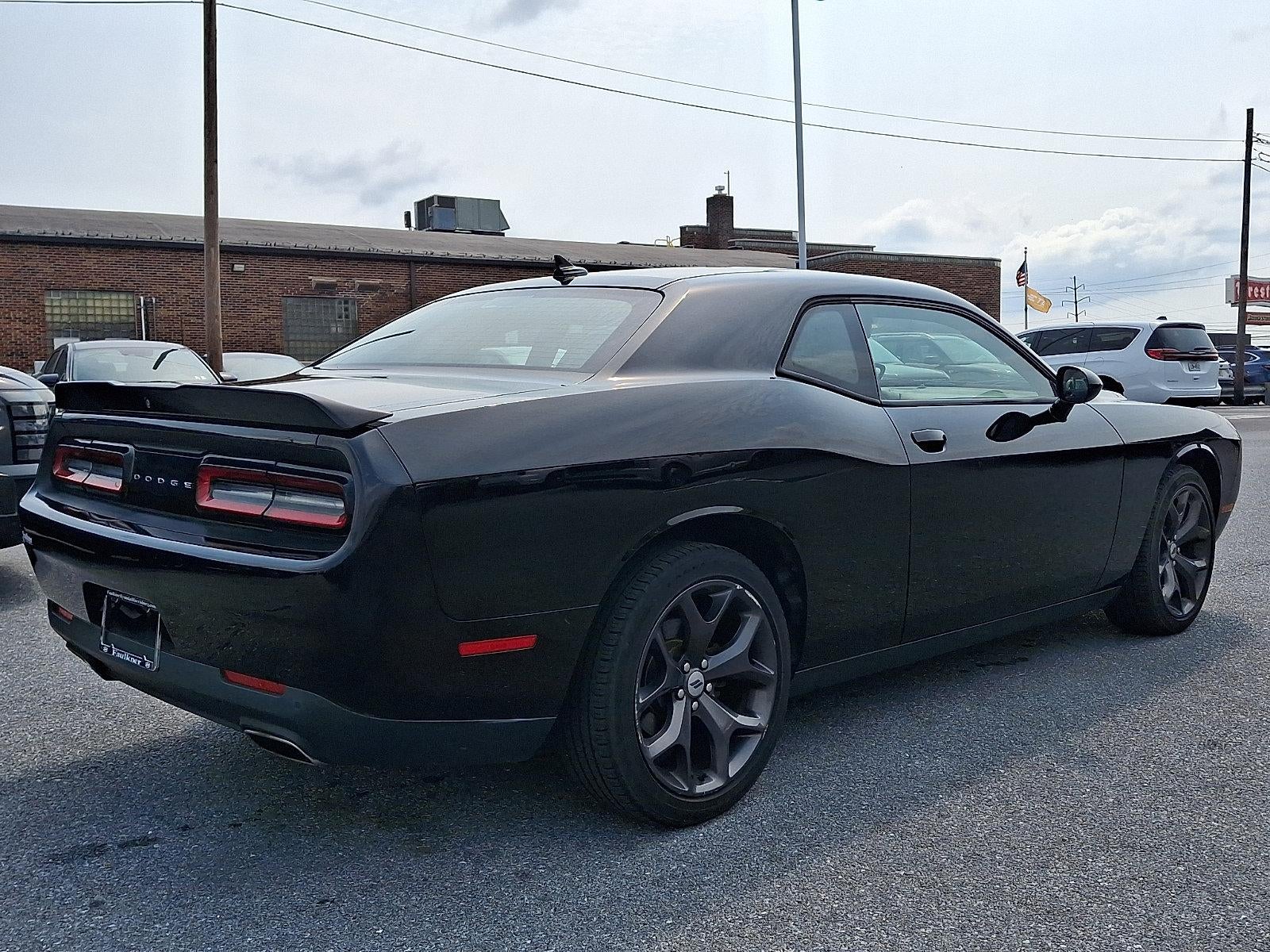 2018 Dodge Challenger SXT Plus