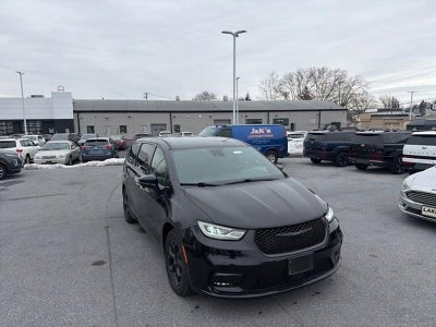 2022 Chrysler Pacifica Hybrid Touring L