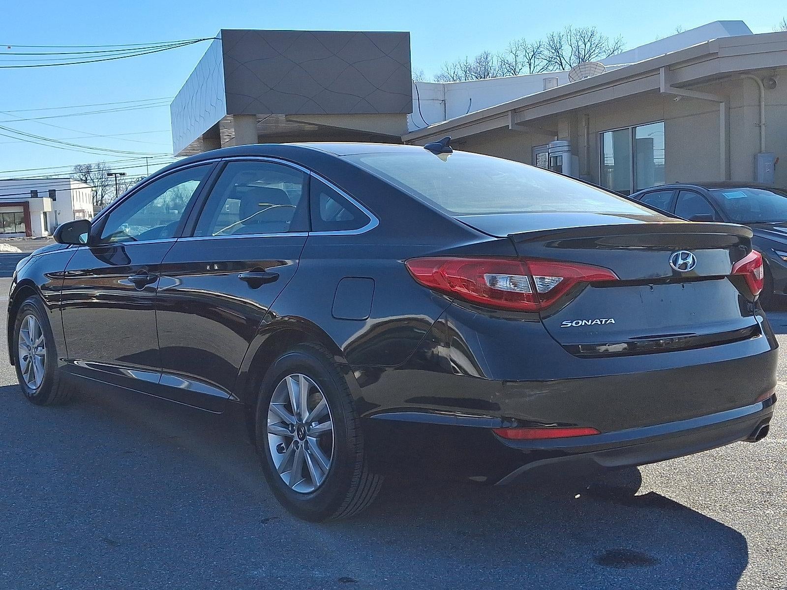 2016 Hyundai SONATA 2.4L SE