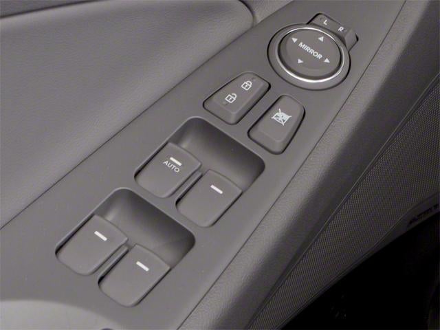 2013 Hyundai SONATA Limited