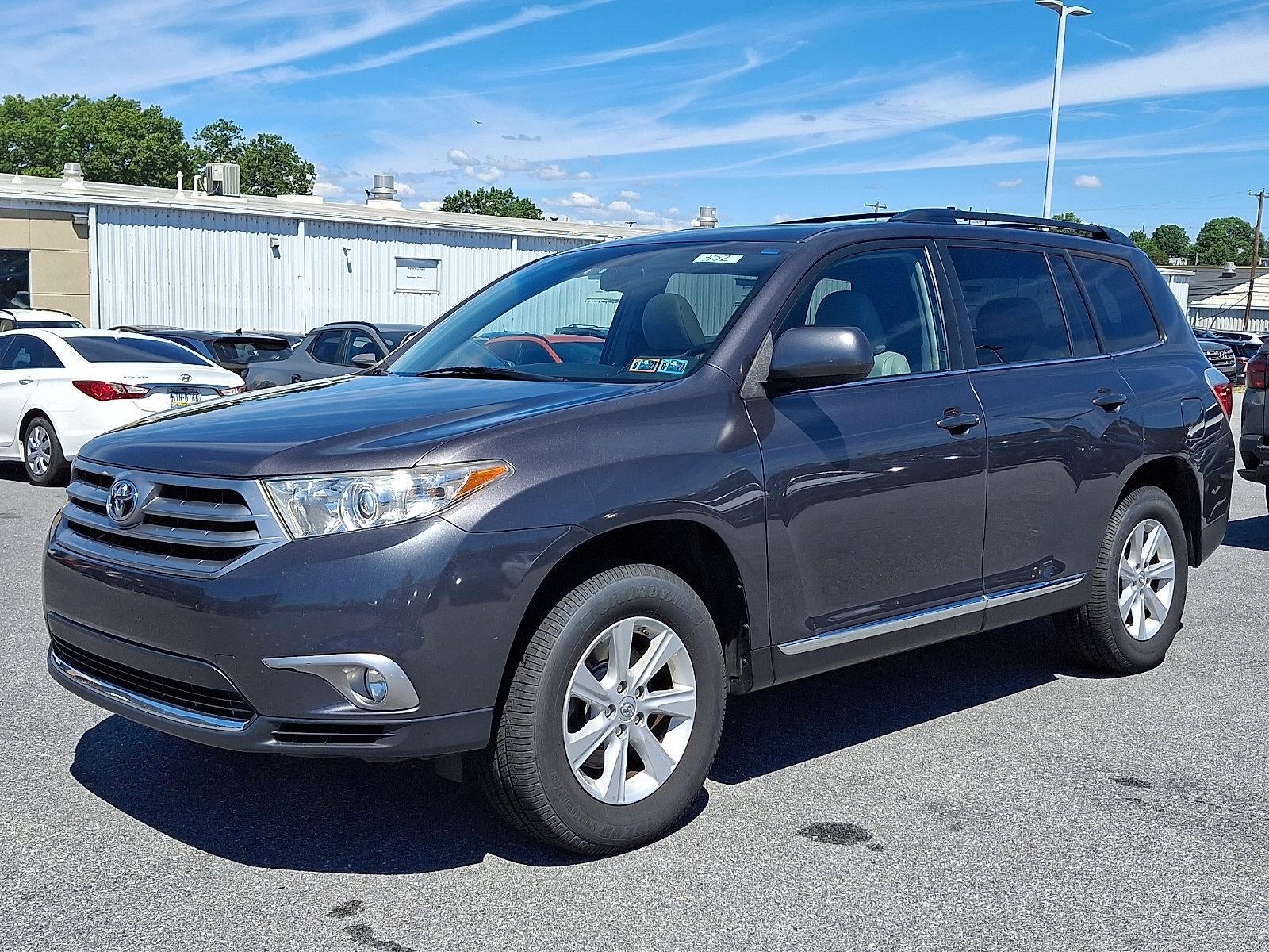 2013 Toyota Highlander SE