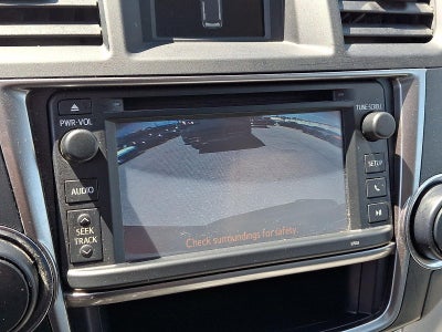 2013 Toyota Highlander SE