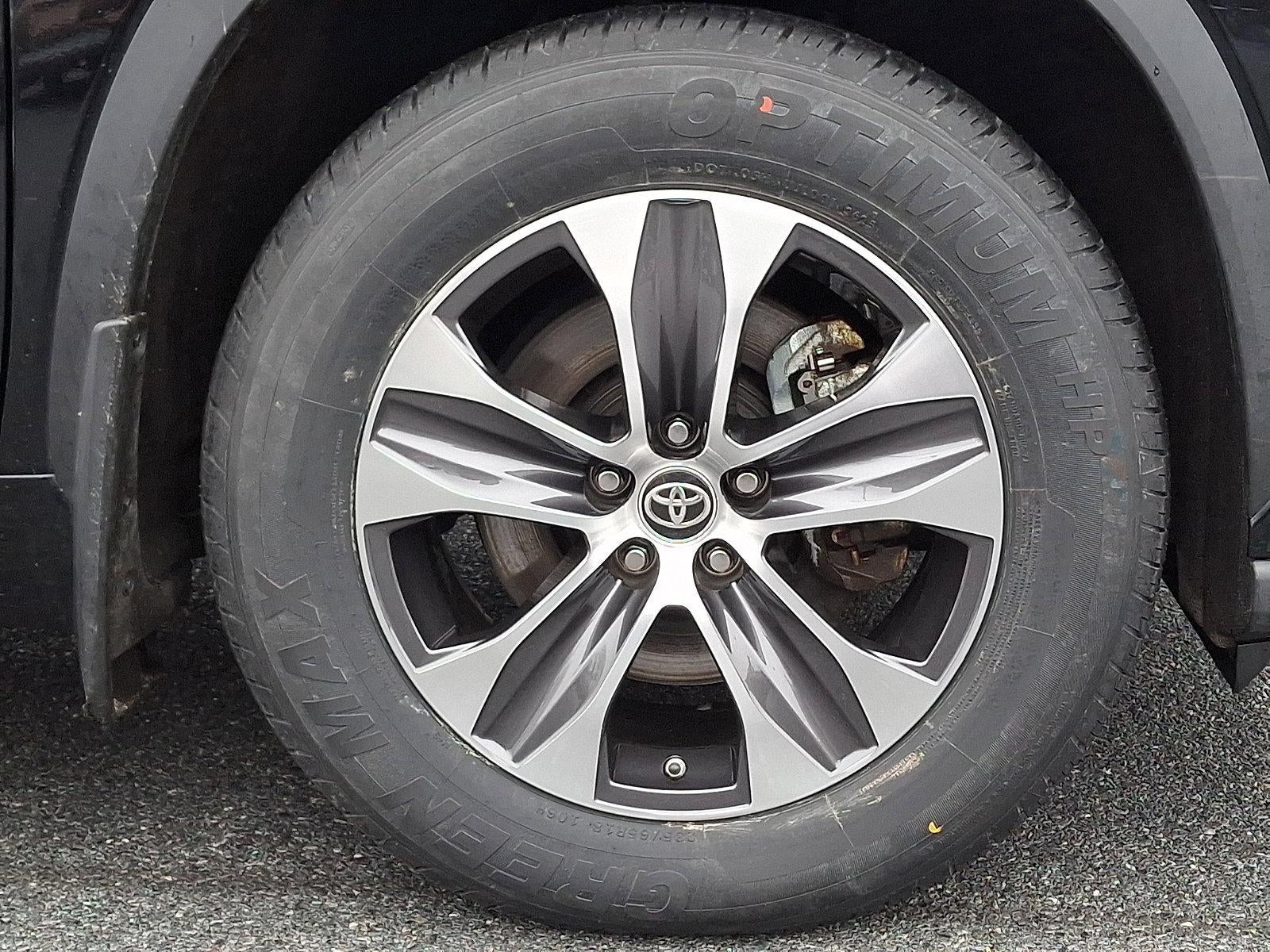 2020 Toyota Highlander Hybrid XLE