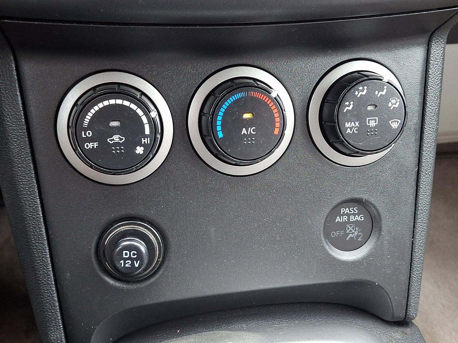 2011 Nissan Rogue SV
