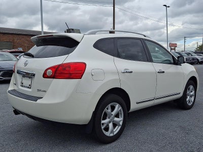 2011 Nissan Rogue SV