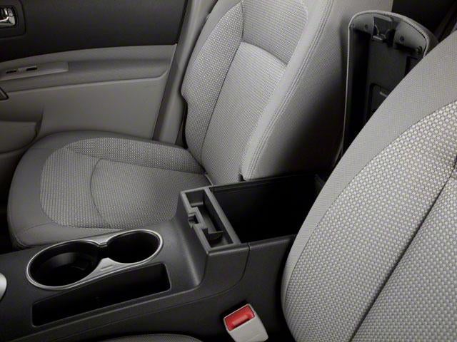 2011 Nissan Rogue SV