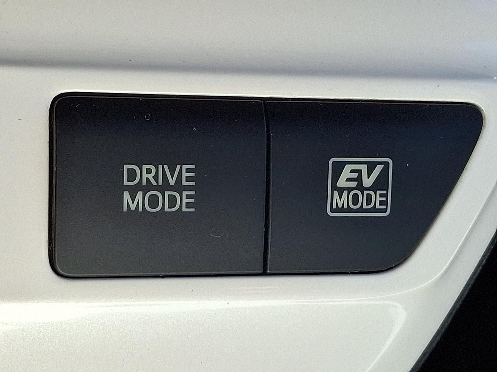 2018 Toyota Prius Four