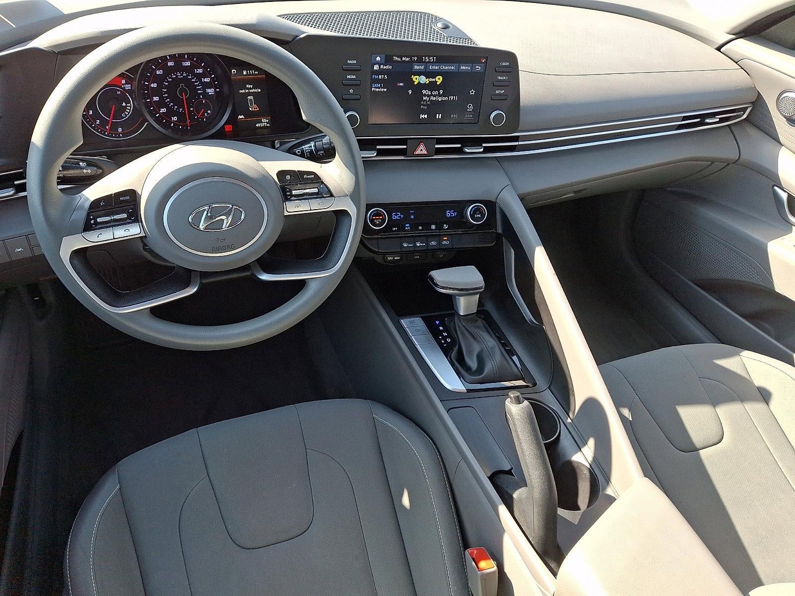 2023 Hyundai ELANTRA SEL