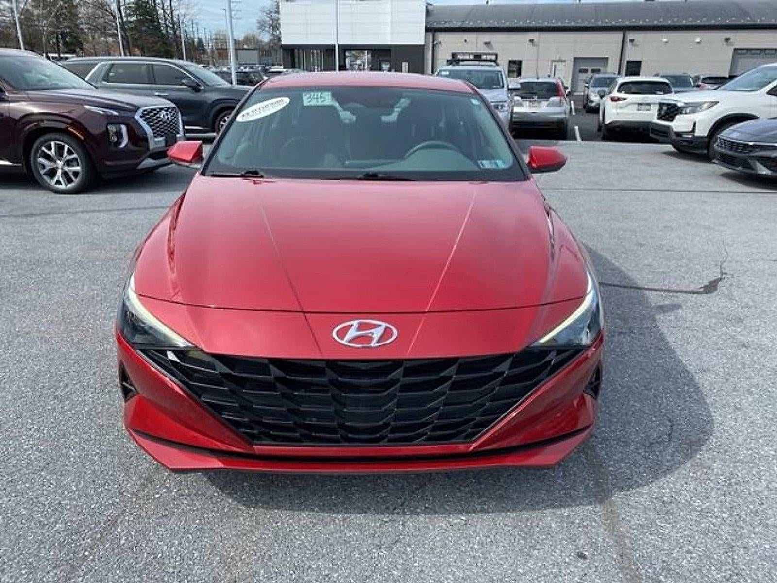 2023 Hyundai ELANTRA SEL