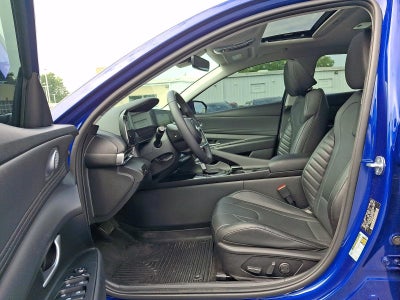 2023 Hyundai ELANTRA Limited