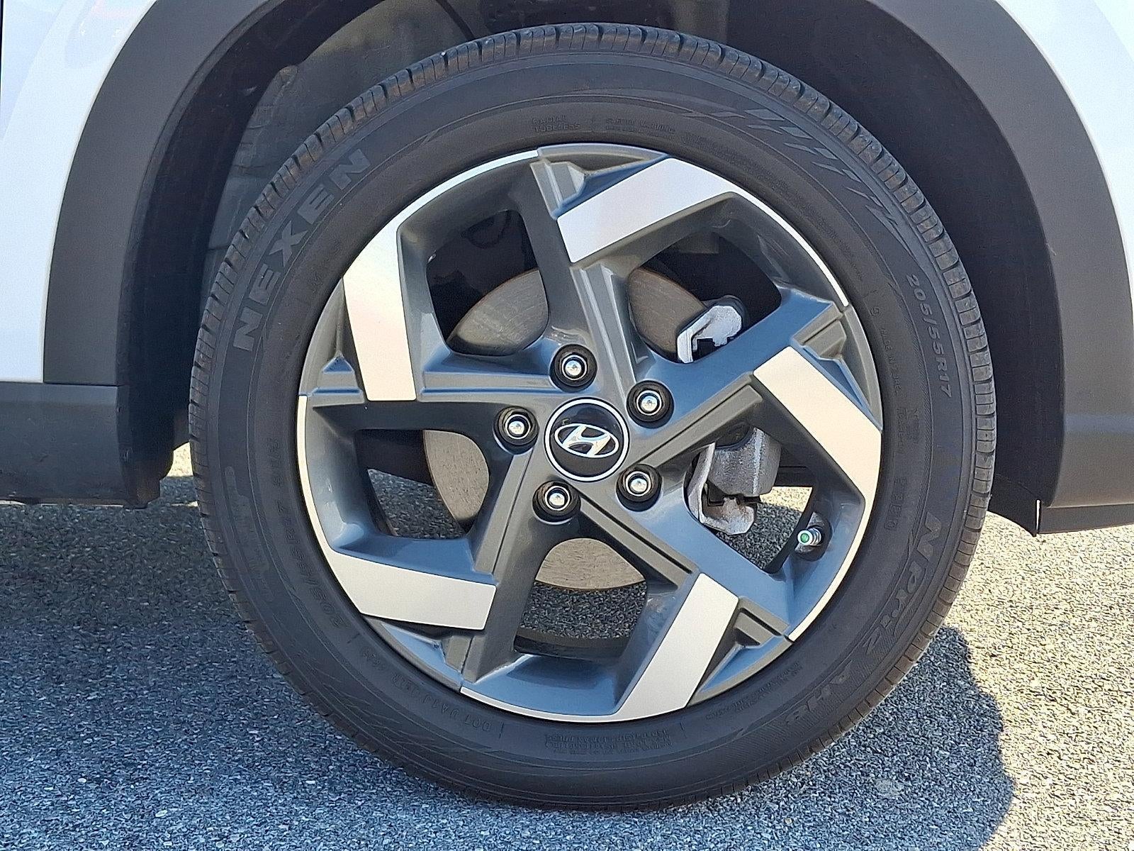 2024 Hyundai VENUE SEL